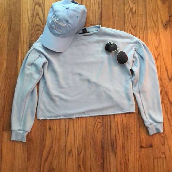 Anne Says cropped hoddie - Picture 1 of 3